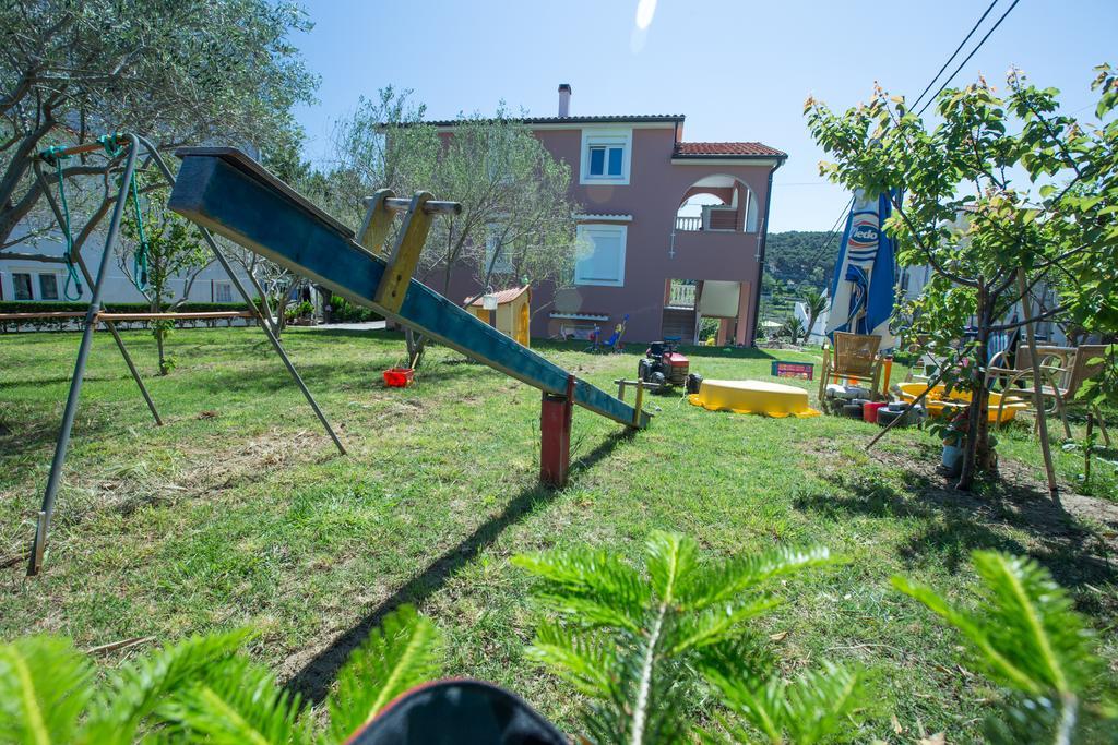 Apartments Dunja Piric Lopar Bagian luar foto