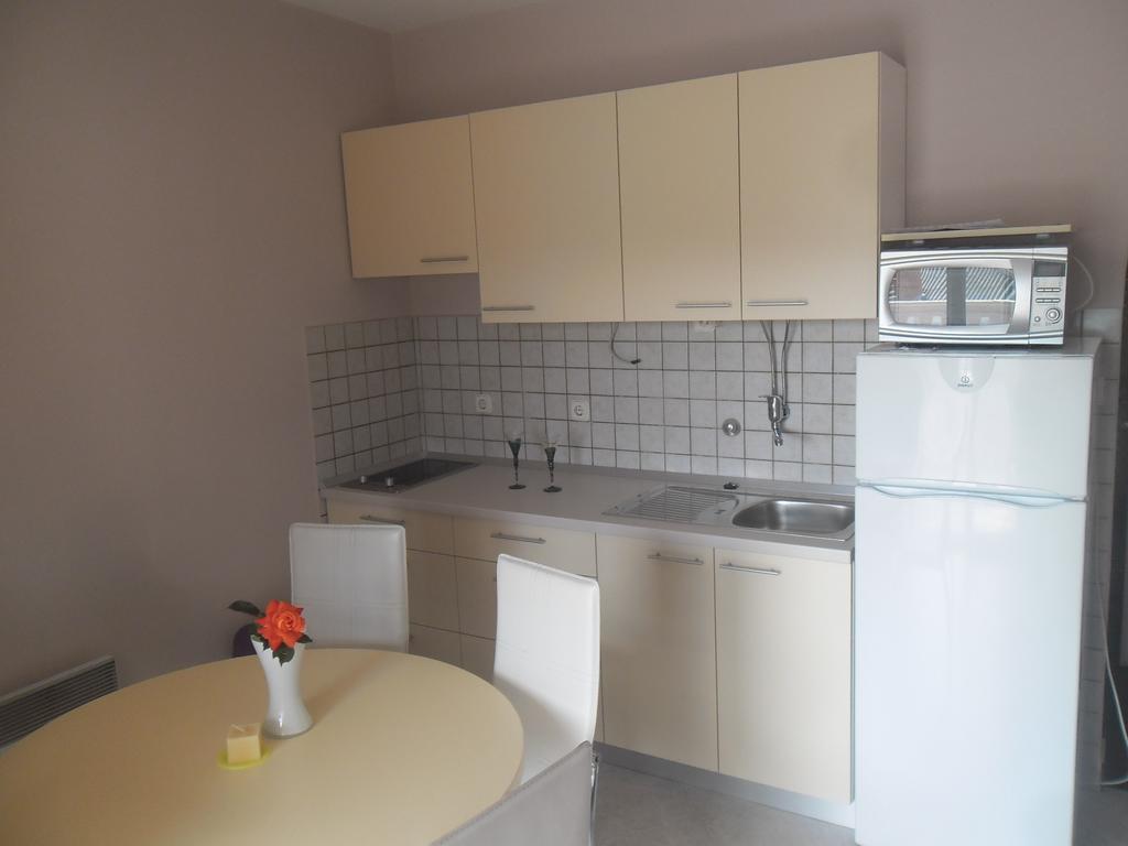 Apartments Dunja Piric Lopar Bagian luar foto